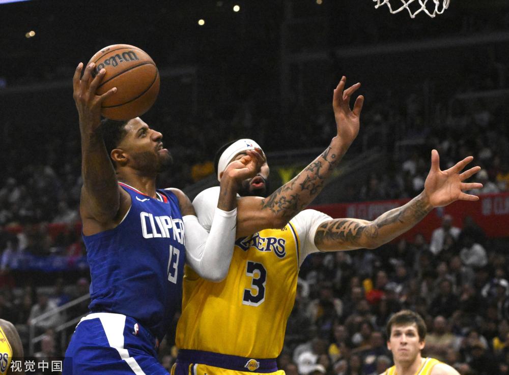 胜利的幕后 胜利的幕后