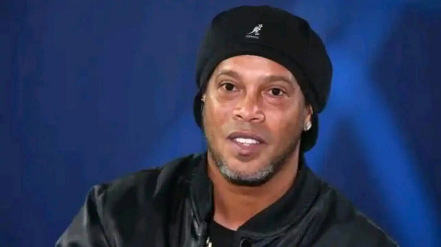 彭扎离世跪 彭扎离世跪