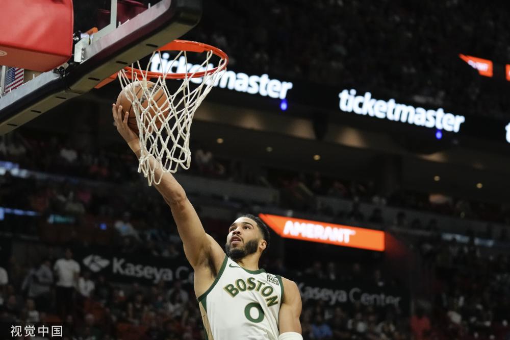 他们的姓氏 他们的姓氏